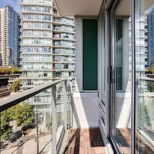 Vancity Suites Apartment